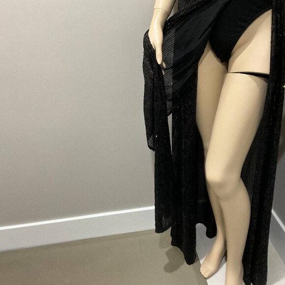 LUXXEL Black Sequin gown, high-slit & sexy deep v-neck front & back NWOT  sz S - Picture 9 of 11